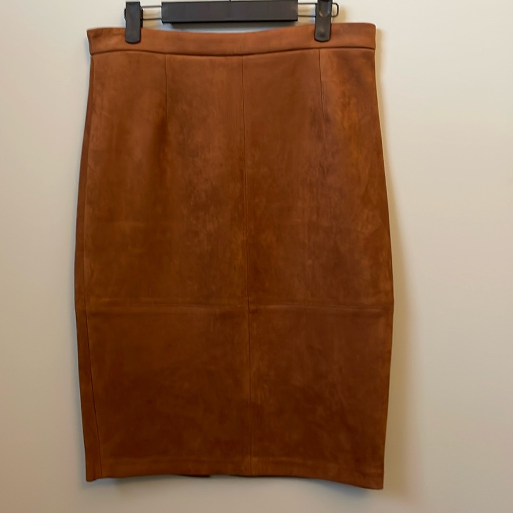 Ivanka Trump faux suede skirt EUC